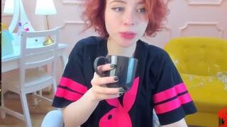 LizzyBrinkx nude on webcam in her Live Sex Chat Room