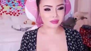 BdaySunny nude on webcam in her Live Sex Chat Room