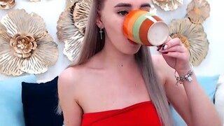 Bubble-Cum nude on webcam in her Live Sex Chat Room
