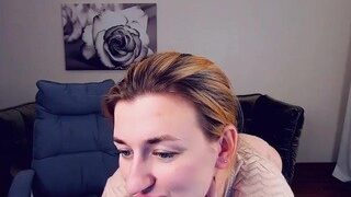 LeyaSilver nude on webcam in her Live Sex Chat Room