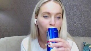 lynn-sparks nude on webcam in her Live Sex Chat Room