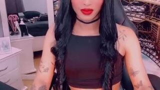 royal-scarlett nude on webcam in her Live Sex Chat Room
