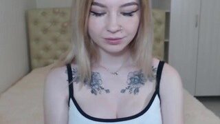 WendiDavis nude on webcam in her Live Sex Chat Room