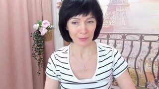 MariaGold nude on webcam in her Live Sex Chat Room