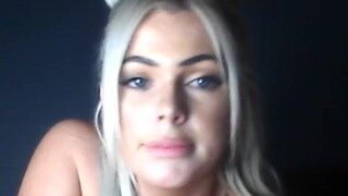 shelbysummers nude on webcam in her Live Sex Chat Room