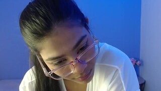 aliicee-moon nude on webcam in her Live Sex Chat Room