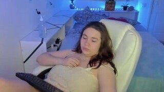 LeahHarvy nude on webcam in her Live Sex Chat Room