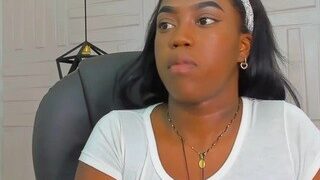 Nassoumi-Aki nude on webcam in her Live Sex Chat Room