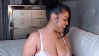 cali-peachh nude on webcam in her Live Sex Chat Room
