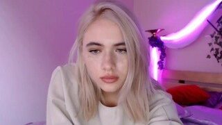 MiroNeksi nude on webcam in her Live Sex Chat Room