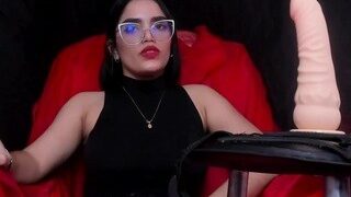 Amelia-Farrell nude on webcam in her Live Sex Chat Room