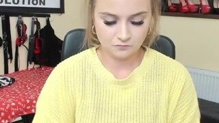 lisaDREAMx nude on webcam in her Live Sex Chat Room