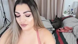 MissyCriss nude on webcam in her Live Sex Chat Room
