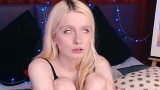 Galaxy Molly nude on webcam in her Live Sex Chat Room