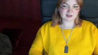 RosieMoons  nude on webcam in her Live Sex Chat Room
