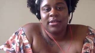 Honeydipped777 nude on webcam in her Live Sex Chat Room