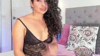 Melany Hiller nude on webcam in her Live Sex Chat Room