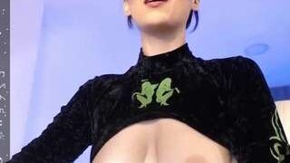 SelenaSmiithh nude on webcam in her Live Sex Chat Room