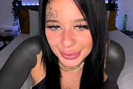 BusenBambi nude strip on cam for live porn video chat