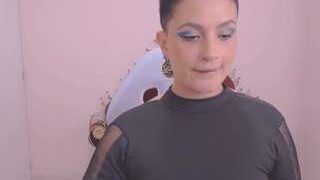 ela-izzy nude on webcam in her Live Sex Chat Room