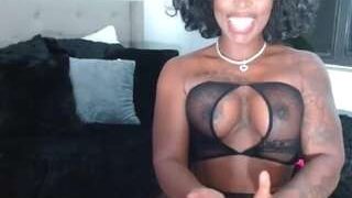 g i a n n a nude on webcam in her Live Sex Chat Room