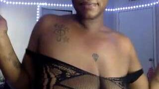 Harley The Hottie nude on webcam in her Live Sex Chat Room