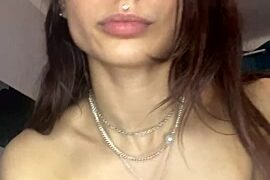 Petitechienne_1 nude strip on cam for live porn video chat
