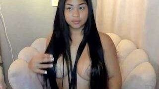 SofiaaParkeer nude on webcam in her Live Sex Chat Room