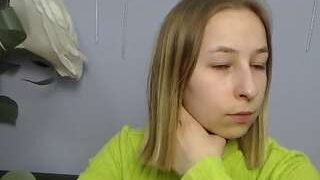 SoniaFugors nude on webcam in her Live Sex Chat Room