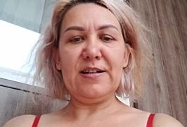 AlisaNelly nude strip on cam for live porn video chat