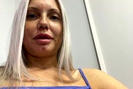 Chel_sea_ nude strip on cam for live porn video chat