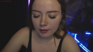 DaisyStacey nude strip on cam for live porn video chat