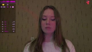 kira_lim nude strip on cam for live porn video chat
