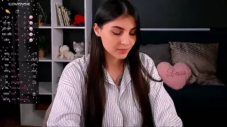 AnnaKeyes nude strip on cam for live porn video chat
