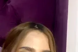 Bella1014 nude strip on cam for live porn video chat