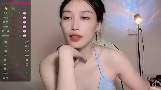 -Sydney- nude strip on cam for live porn video chat