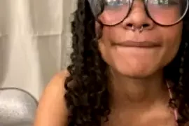 Luisa_latinaaa nude strip on cam for live porn video chat