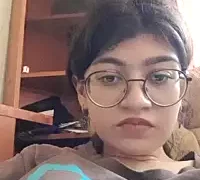 Rose_Hetty nude strip on cam for live porn video chat