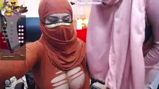 raniaa_Sfeir nude strip on cam for live porn video chat