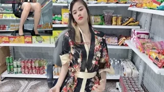 _7Eleven_ nude strip on webcam for live porn chat