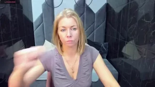Annie_Light nude strip on cam for live porn video chat