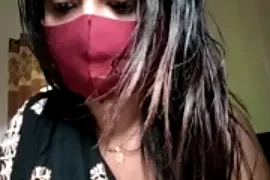 Dil-Ka-Radhika nude strip on webcam for live porn chat