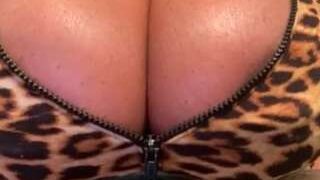 LadyCruz nude on cam in her Live Sex Chat Room