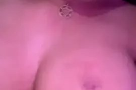 Noha-Sexy nude strip on webcam for live porn chat