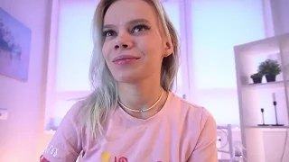 Jiggly_Puff_ nude strip on webcam for live porn chat