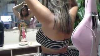 lorenmysweet nude on cam in her Live Sex Chat Room