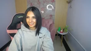 malta_jones nude strip on webcam for live porn chat