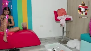 prettyholes nude strip on webcam for live porn chat
