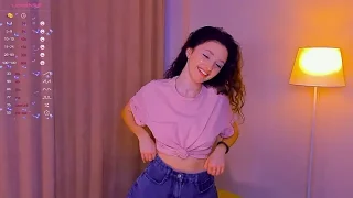 CurlySuee nude strip on webcam for live porn chat