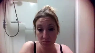 Lily_HornyHousewife nude strip on webcam for live porn chat